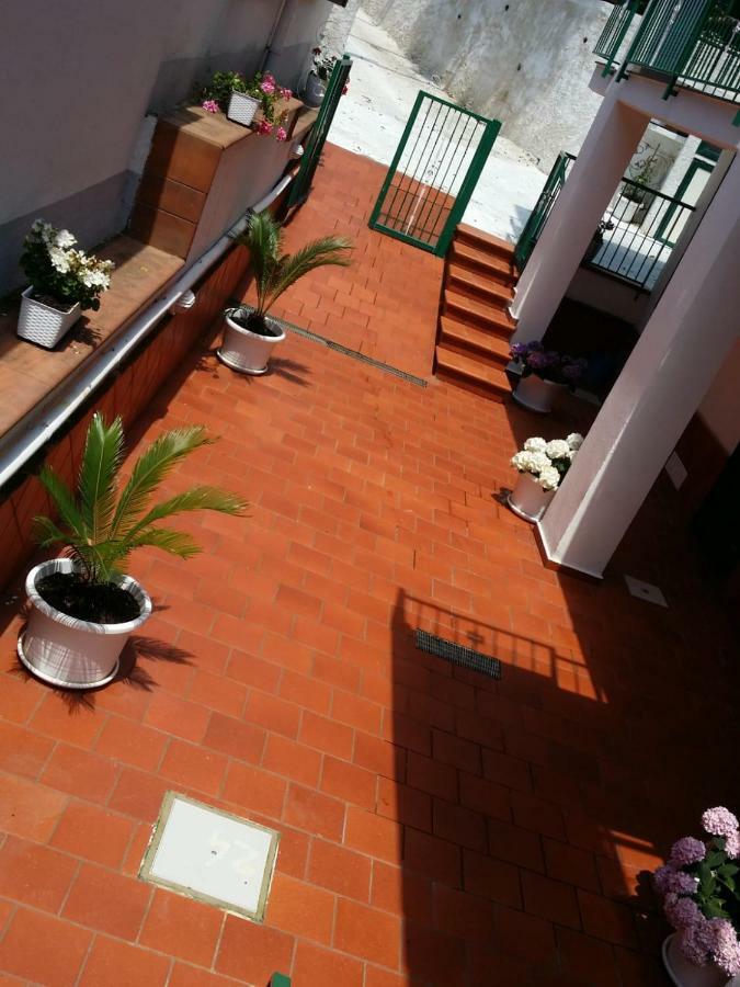 B&B Casa Vacanza Cioffi Vico Equense Εξωτερικό φωτογραφία